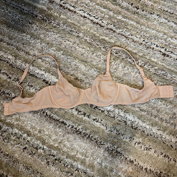 Skims 38D Ultra Mesh Tan Underwire Bra - Picture 1 of 6